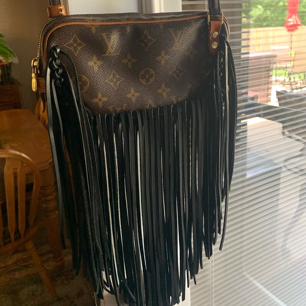 Louis Vuitton vintage boho purse